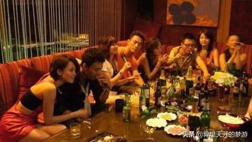 黄老板爆料唱歌视频大全,唱歌视频大全幕后花絮大公开 第1张 黄老板爆料唱歌视频大全,唱歌视频大全幕后花絮大公开 第1张